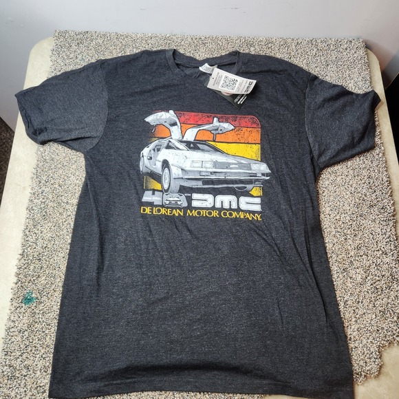 Limited Edition DMC 40th Anniversary T-Shirt - Delorean Motor Company /‎ BTTF